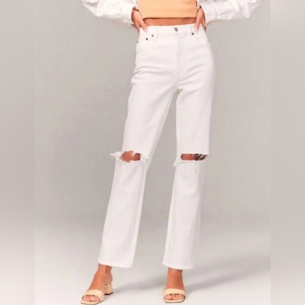 Abercrombie Jeans NWT Size 6 28 Short White Ultra High Rise 90s Straight Destroy
